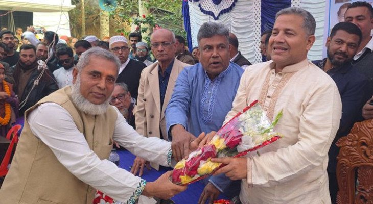 আ. লীগের শতাধিক নেতাকর্মী বিএনপিতে যোগদান